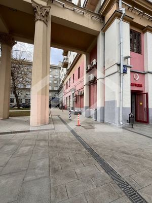 Сдам коммерческое помещение 96 м2, Смоленский б-р, 3-5 1, Москва г