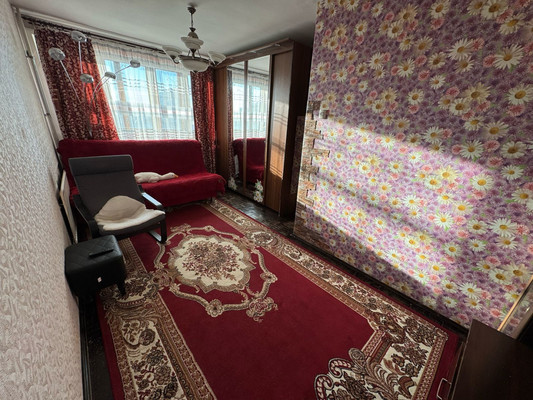 Продам однокомнатную (1-комн.) квартиру, Новоизмайловский пр-кт, 46к1, Санкт-Петербург г