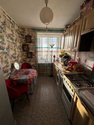 Продам однокомнатную (1-комн.) квартиру, Новоизмайловский пр-кт, 46к1, Санкт-Петербург г