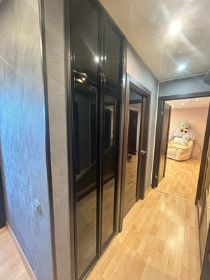 Продам трехкомнатную (3-комн.) квартиру, Капитана Орликовой ул, 53, Мурманск г