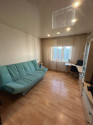 Продам трехкомнатную (3-комн.) квартиру, Капитана Орликовой ул, 53, Мурманск г