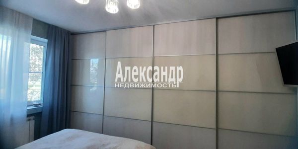 Продам двухкомнатную (2-комн.) квартиру, Доблести ул, 18к1, Санкт-Петербург г