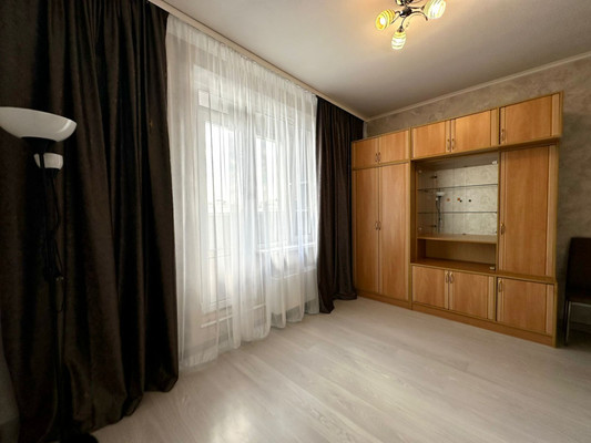 Продам однокомнатную (1-комн.) квартиру, Еременко ул, 101, Ростов-на-Дону г