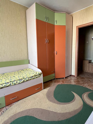 Продам двухкомнатную (2-комн.) квартиру, Мира пр-кт, 24, Волгодонск г