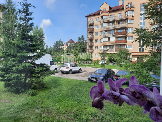 Продам двухкомнатную (2-комн.) квартиру, Садовая ул, 4, Звенигород г