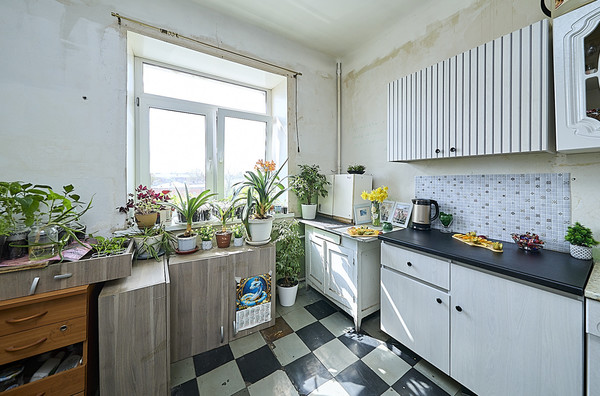 Продам комнату в 7-комн. квартире, Курляндская ул, 32А, Санкт-Петербург г