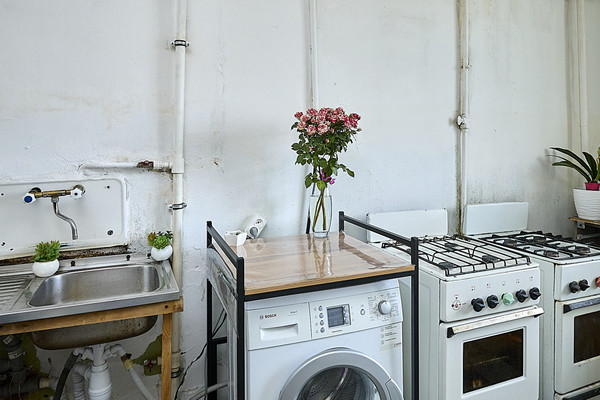 Продам комнату в 7-комн. квартире, Курляндская ул, 32А, Санкт-Петербург г