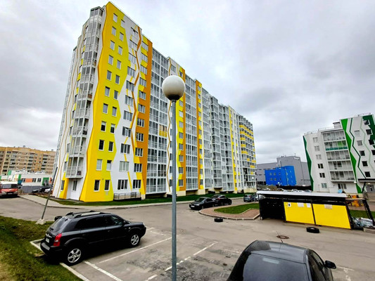 Продам однокомнатную (1-комн.) квартиру, Нижняя ул, 5к2, Бугры п