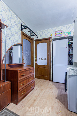 Продам трехкомнатную (3-комн.) квартиру, Турку ул, 12к6 литера А, Санкт-Петербург г