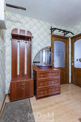 Продам трехкомнатную (3-комн.) квартиру, Турку ул, 12к6 литера А, Санкт-Петербург г