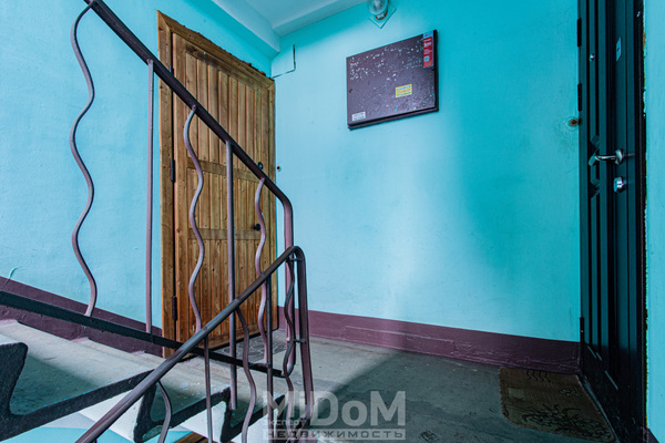 Продам трехкомнатную (3-комн.) квартиру, Турку ул, 12к6 литера А, Санкт-Петербург г