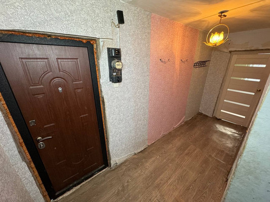 Продам трехкомнатную (3-комн.) квартиру, Магистральное ш, 25к2, Комсомольск-на-Амуре г