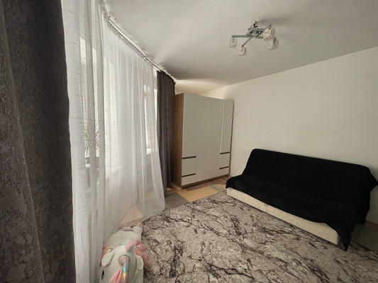 Продам трехкомнатную (3-комн.) квартиру, Ленина пр-кт, 10, Подольск г