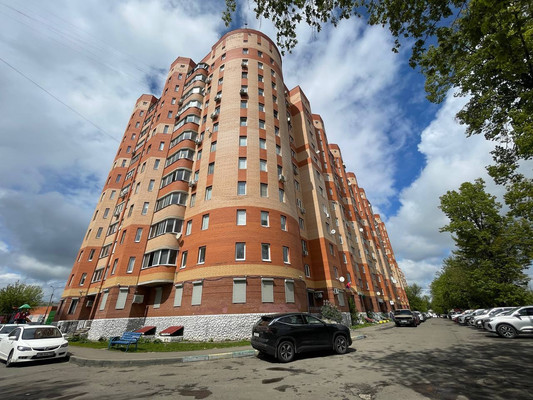 Продам трехкомнатную (3-комн.) квартиру, Ленина пр-кт, 10, Подольск г
