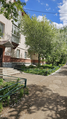 Продам двухкомнатную (2-комн.) квартиру, Гоголя ул, 4, Октябрьский г