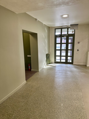 Продам торговое помещение 141 м2, Байкальская ул, 202/9, Иркутск г