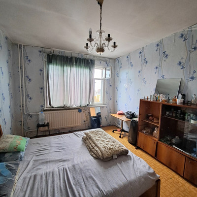 Продам двухкомнатную (2-комн.) квартиру, Индустриальный пр-кт, 17к3, Санкт-Петербург г