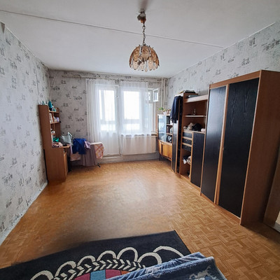 Продам двухкомнатную (2-комн.) квартиру, Индустриальный пр-кт, 17к3, Санкт-Петербург г