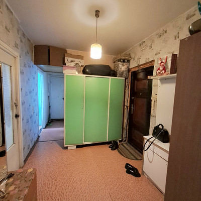 Продам двухкомнатную (2-комн.) квартиру, Индустриальный пр-кт, 17к3, Санкт-Петербург г