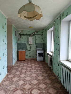 Продам трехкомнатную (3-комн.) квартиру, Фрунзе ул, 24, Красногвардейское пгт