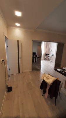 Продам трехкомнатную (3-комн.) квартиру, Балаклавская ул, 133, Симферополь г