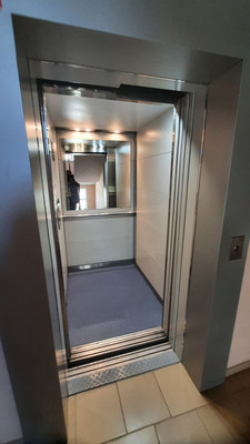 Продам трехкомнатную (3-комн.) квартиру, Балаклавская ул, 133, Симферополь г