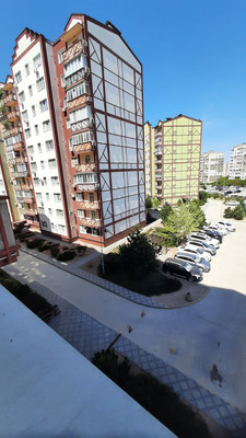 Продам трехкомнатную (3-комн.) квартиру, Балаклавская ул, 133, Симферополь г