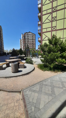 Продам трехкомнатную (3-комн.) квартиру, Балаклавская ул, 133, Симферополь г