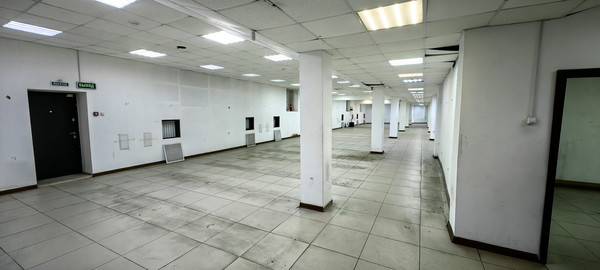 Продам коммерческое помещение 1 348 м2, Мира ул, 13, Иркутск г