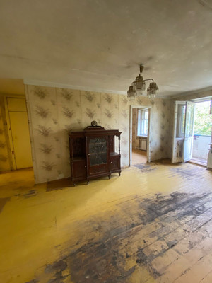 Продам трехкомнатную (3-комн.) квартиру, Коммунистический пр-кт, 2/2, Ростов-на-Дону г