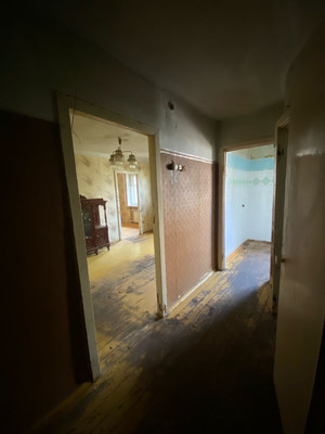 Продам трехкомнатную (3-комн.) квартиру, Коммунистический пр-кт, 2/2, Ростов-на-Дону г