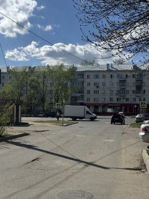 Продам трехкомнатную (3-комн.) квартиру, Диановых ул, 4, Иваново г