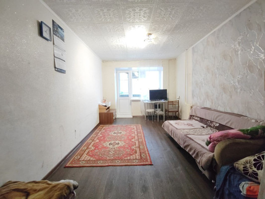 Продам комнату в 5-комн. квартире, Ленинградский пр-кт, 7, Нижний Тагил г