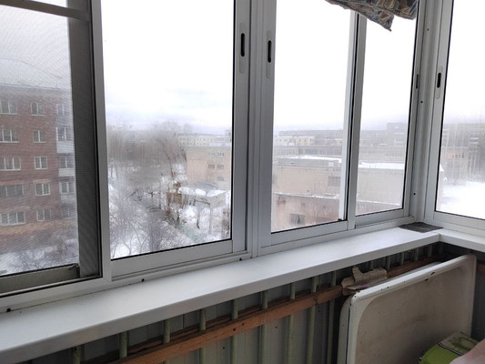 Продам комнату в 5-комн. квартире, Ленинградский пр-кт, 7, Нижний Тагил г