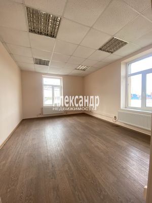 Сдам офисное помещение 165,7 м2, Стачек пр-кт, 47к2, Санкт-Петербург г