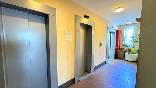 Продам однокомнатную (1-комн.) квартиру, Вилиса Лациса ул, 25, Москва г