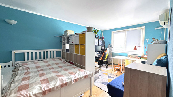 Продам однокомнатную (1-комн.) квартиру, Вилиса Лациса ул, 25, Москва г
