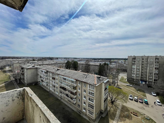 Продам трехкомнатную (3-комн.) квартиру, 18 мкр, 4, Ангарск г