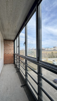 Продам двухкомнатную (2-комн.) квартиру, Петрозаводская ул, 43, Сыктывкар г