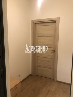 Продам однокомнатную (1-комн.) квартиру, Шувалова ул, 27/7, Мурино п