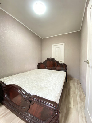 Продам двухкомнатную (2-комн.) квартиру, Центральная ул, 179б, Лужки д