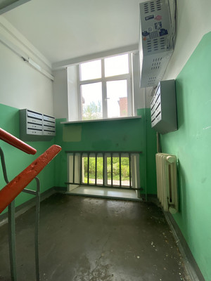 Продам двухкомнатную (2-комн.) квартиру, Центральная ул, 179б, Лужки д