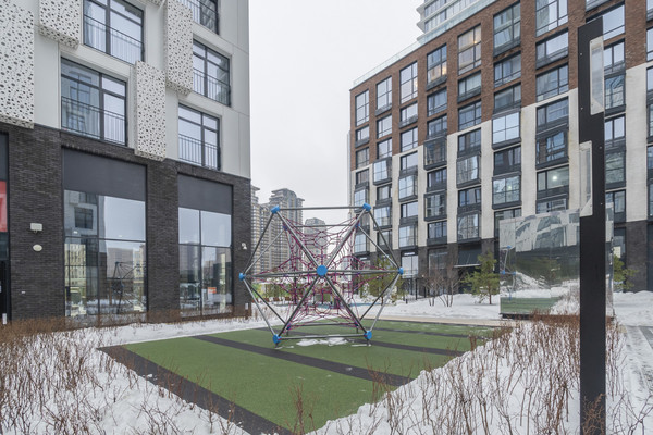 Продам трехкомнатную (3-комн.) квартиру, Янковского ул, 1к1, Москва г