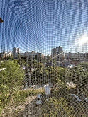 Продам однокомнатную (1-комн.) квартиру, Ларионова ул, 46, Симферополь г