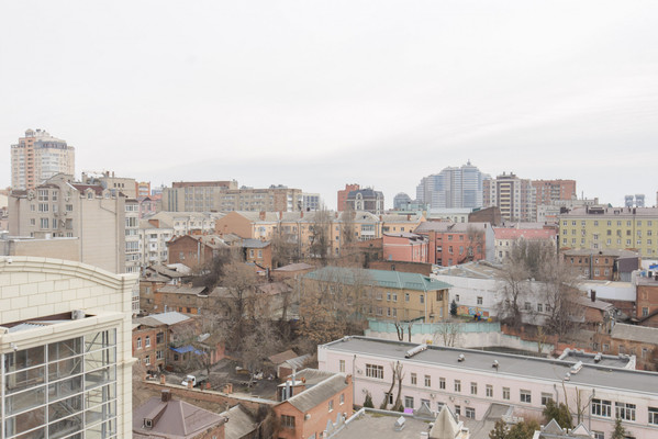 Продам двухкомнатную (2-комн.) квартиру, Доломановский пер, 17, Ростов-на-Дону г