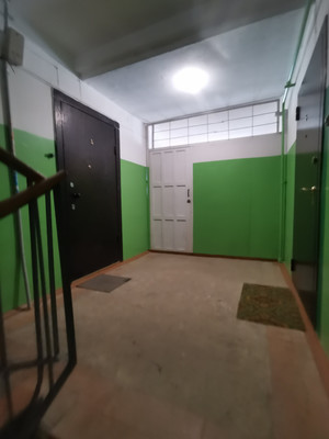 Продам трехкомнатную (3-комн.) квартиру, Ручейная ул, 39/1, Сыктывкар г