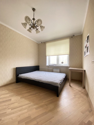 Продам двухкомнатную (2-комн.) квартиру, Усиевича ул, 13, Москва г