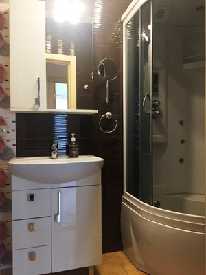 Продам двухкомнатную (2-комн.) квартиру, Усиевича ул, 13, Москва г