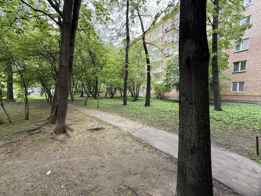 Продам двухкомнатную (2-комн.) квартиру, Усиевича ул, 13, Москва г