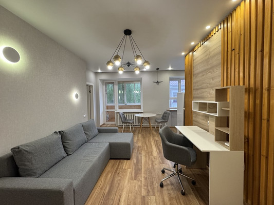 Продам двухкомнатную (2-комн.) квартиру, Волкова ул, 2, Казань г